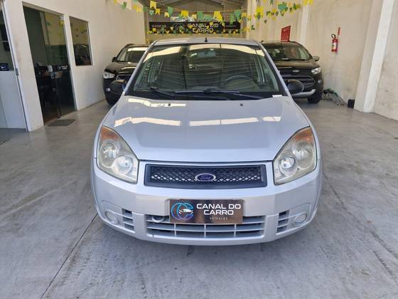 FORD FIESTA 1.0 MPI CLASS HATCH 8V FLEX 4P MANUAL FORD FIESTA 1.0 MPI CLASS HATCH 8V FLEX 4P MANUAL